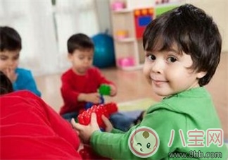 孩子幾歲上幼兒園比較好    孩子上幼兒園最佳時(shí)間