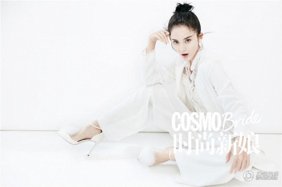 古力娜扎雜志封面大片曝光 眼神堅(jiān)定不失溫柔