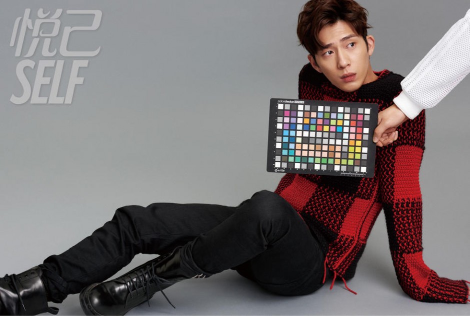 井柏然登《悅己》雜志十二月刊 從貴族紳士到俏皮少年