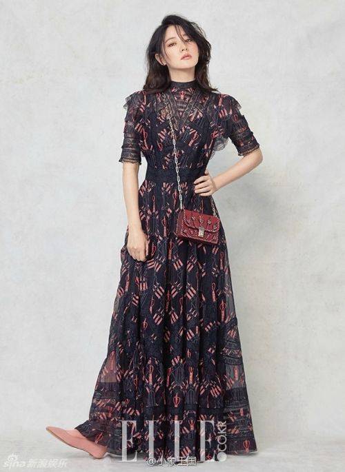 李英愛雜志封面寫真曝光 優(yōu)雅端莊仙氣足