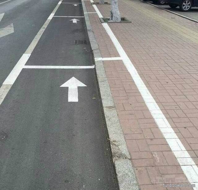 邪惡內(nèi)涵圖片之你第一眼是先看哪里？