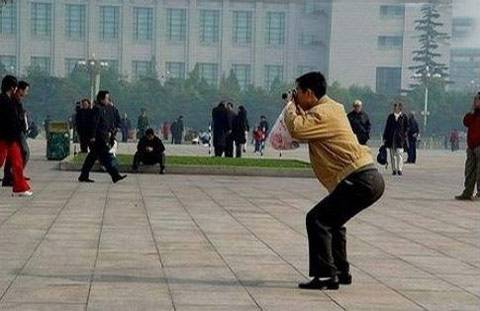 攝影師爆笑的拍照姿勢