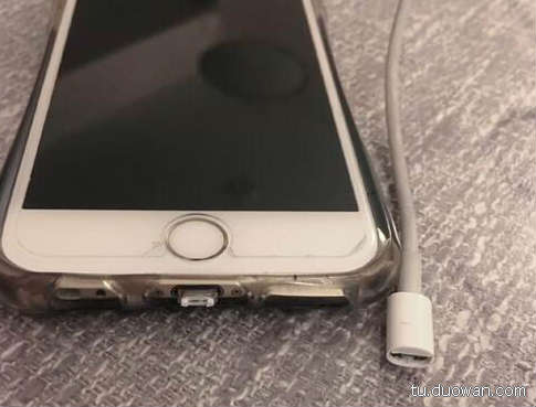 搞笑內(nèi)涵圖片之拔下來那一刻我好方