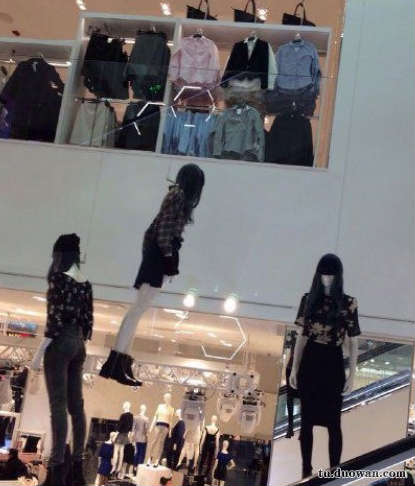 爆笑內(nèi)涵圖片之女廁還有這種東西?