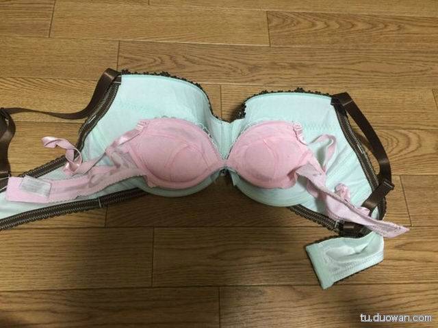 邪惡內(nèi)涵圖片之你第一眼是先看哪里？