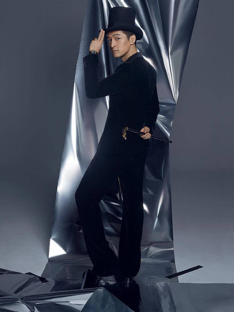 胡歌封面雜志圖片 這痞帥的氣質(zhì)簡直擋不住！