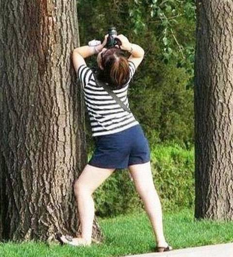 攝影師爆笑的拍照姿勢(shì)