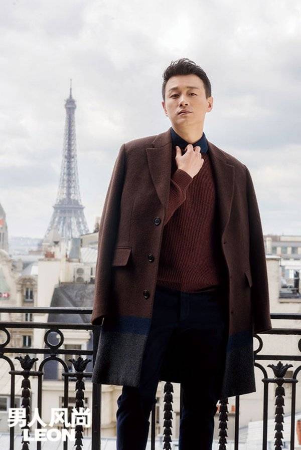 佟大為登《男人風(fēng)尚》雜志封面 展現(xiàn)醇熟男人的魅力