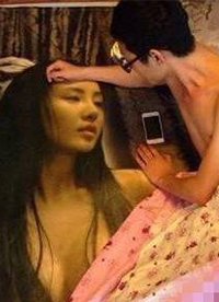 搞笑邪惡內(nèi)涵圖之終于能和女神同床了