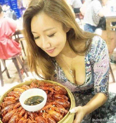 搞笑內(nèi)涵圖之喵星人:我仿佛聞到了小魚干的味道