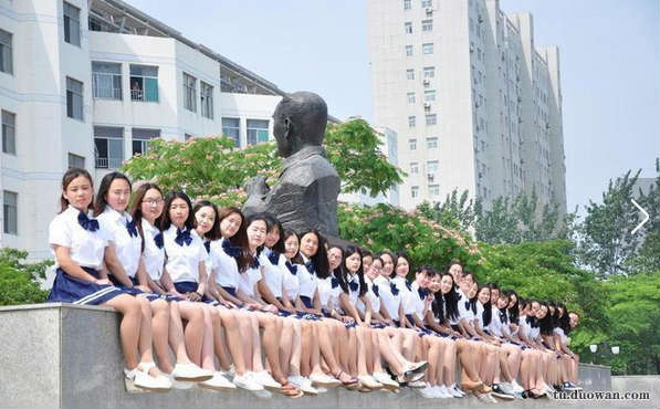 爆笑內(nèi)涵圖片之女廁還有這種東西?