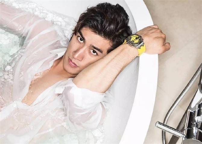 《時裝男士》六月刊 李治廷時尚穿著詮釋獨特武林哲學(xué)