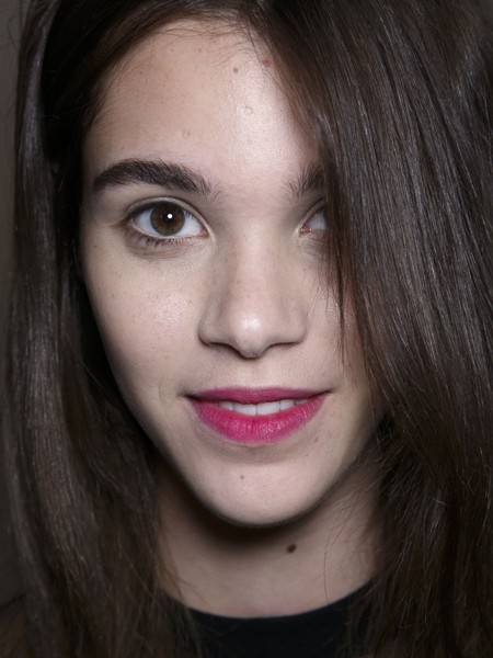 娛樂圈大油頭發(fā)型走高 濕發(fā)油發(fā)誰最美