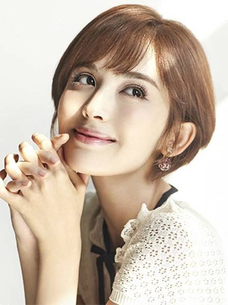 古力娜扎短發(fā)發(fā)型圖片 齊耳短發(fā)成時尚新寵