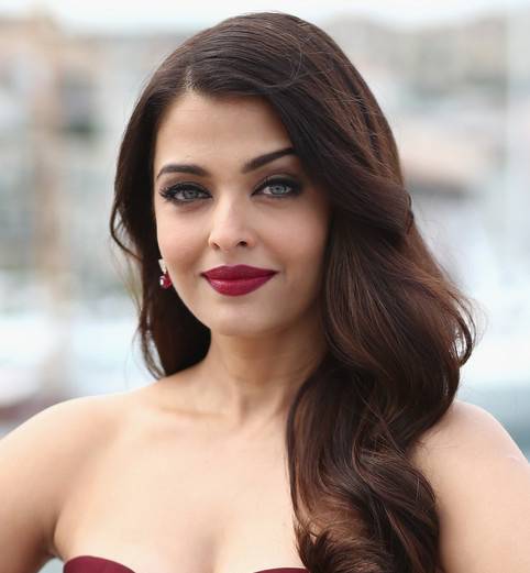 歐美女明星發(fā)型圖片 女神級(jí)長(zhǎng)發(fā)大放送