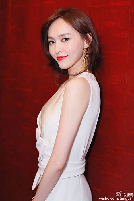 快來(lái)跟女星們學(xué)學(xué)2017年最有好感度的發(fā)型