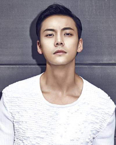 &ldquo;張大佛爺&rdquo;陳偉霆發(fā)型圖片大全 干凈利落帥氣逼人