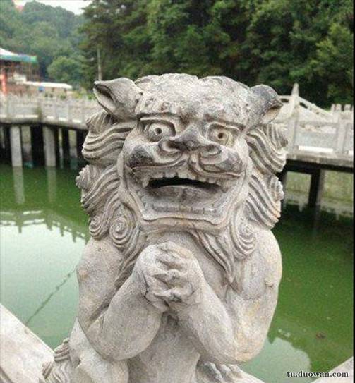 搞笑內(nèi)涵圖片之總感覺好像哪里不對(duì)