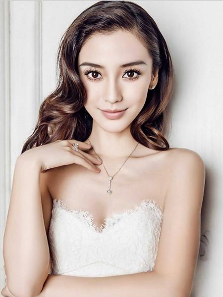 angelababy近期發(fā)型盤點 一言不合就刷屏