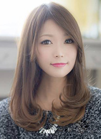 夏季窄額頭女生新發(fā)型變身萌妹子