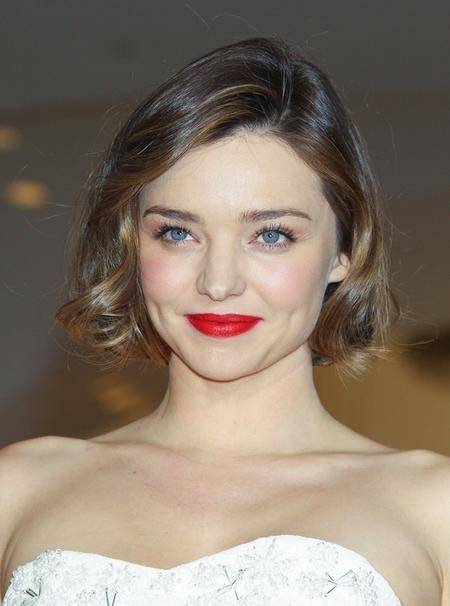 女明星發(fā)型圖片分享 凱特女王特演繹氣質(zhì)發(fā)型