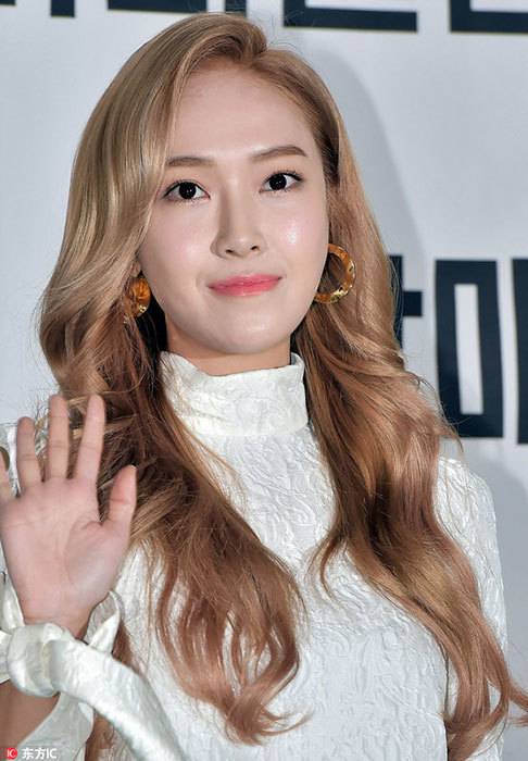 快來(lái)跟女星們學(xué)學(xué)2017年最有好感度的發(fā)型