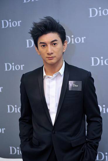 吳奇隆發(fā)型圖片精選 示范男人帥氣短發(fā)造型