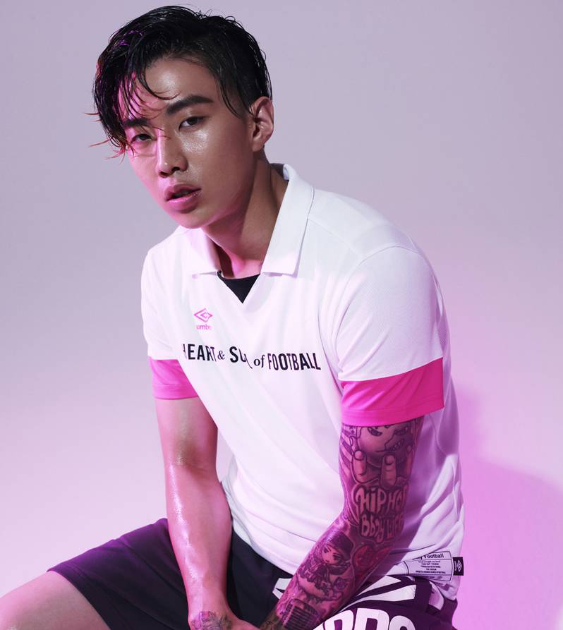 韓星樸宰范濕發(fā)發(fā)型寫真 彰顯狂野魅力