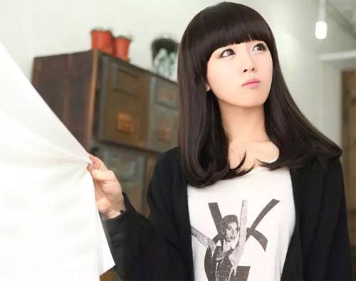 2016春季齊劉海發(fā)型圖鑒 唯美修顏俏皮可愛(ài)