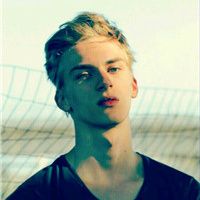 歐美成熟男生魅力頭像圖片