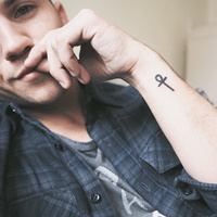 歐美帥氣個(gè)性搞怪型男頭像