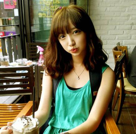 2016春季齊劉海發(fā)型圖鑒 唯美修顏俏皮可愛