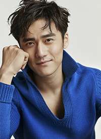 蔣勁夫籃球運(yùn)動(dòng)時(shí)尚寫真 胸口半露盡顯型男本色