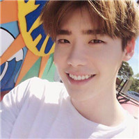 治愈系陽(yáng)光型男頭像圖片