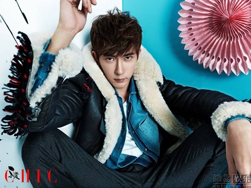 于朦朧雜志寫真大片曝光 撲面而來的少年氣