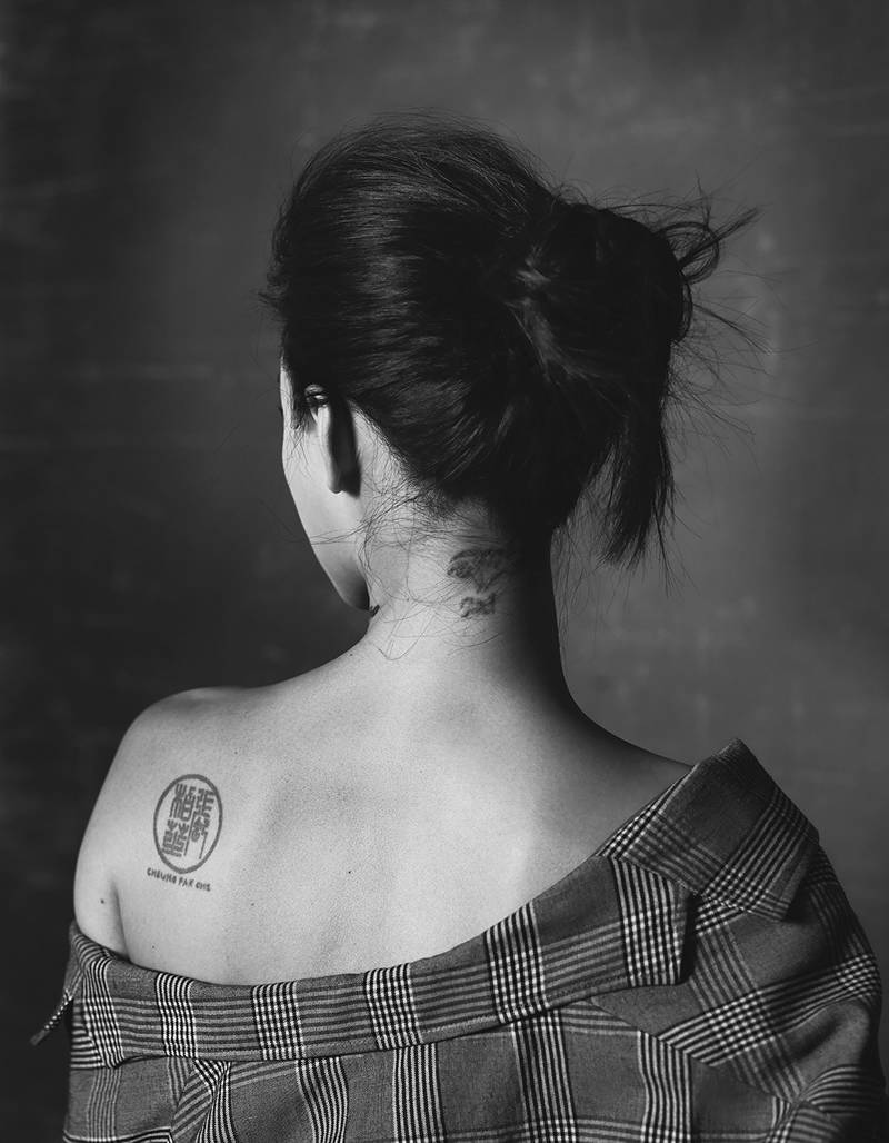 張柏芝性感大片曝光 露腰露肩又露事業(yè)線(xiàn)