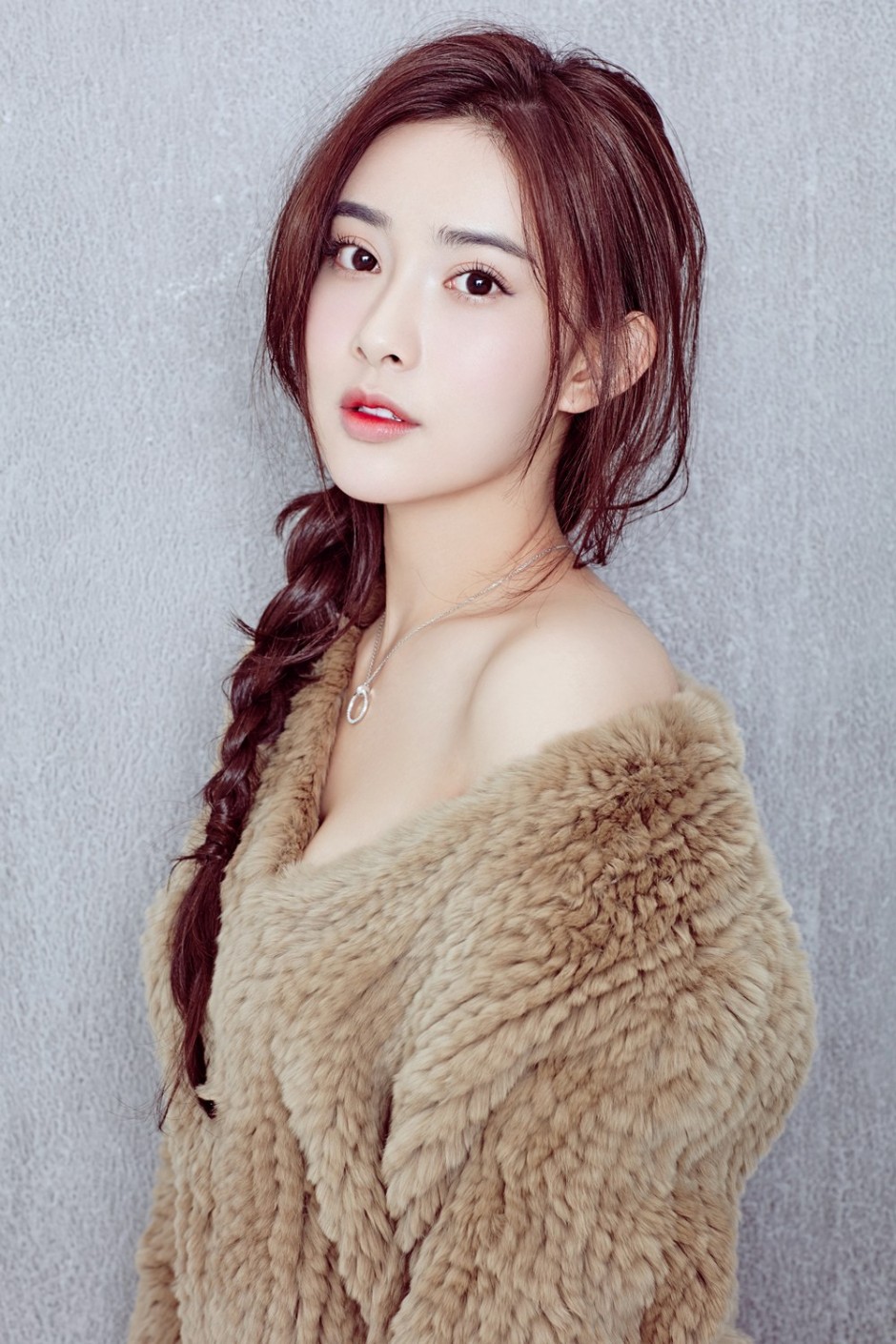 孟子義早春暖色系寫真 活力演繹清新風(fēng)格