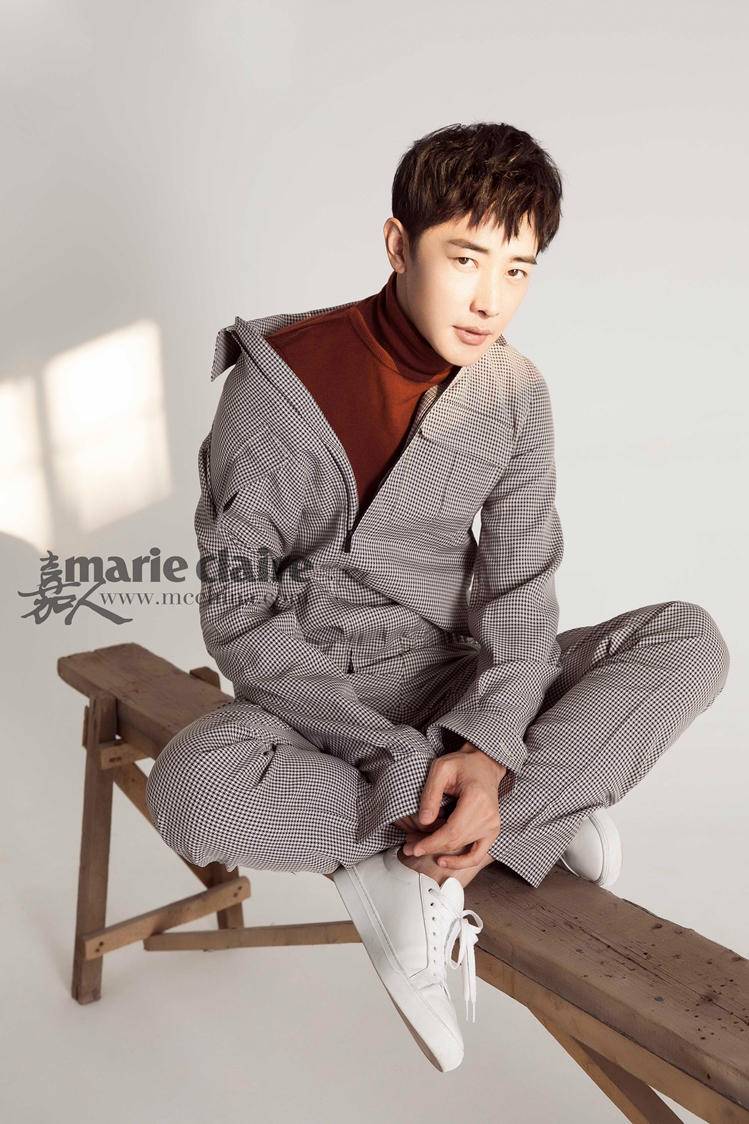 羅晉最新時(shí)尚大片曝光 示范冬日暖男穿搭