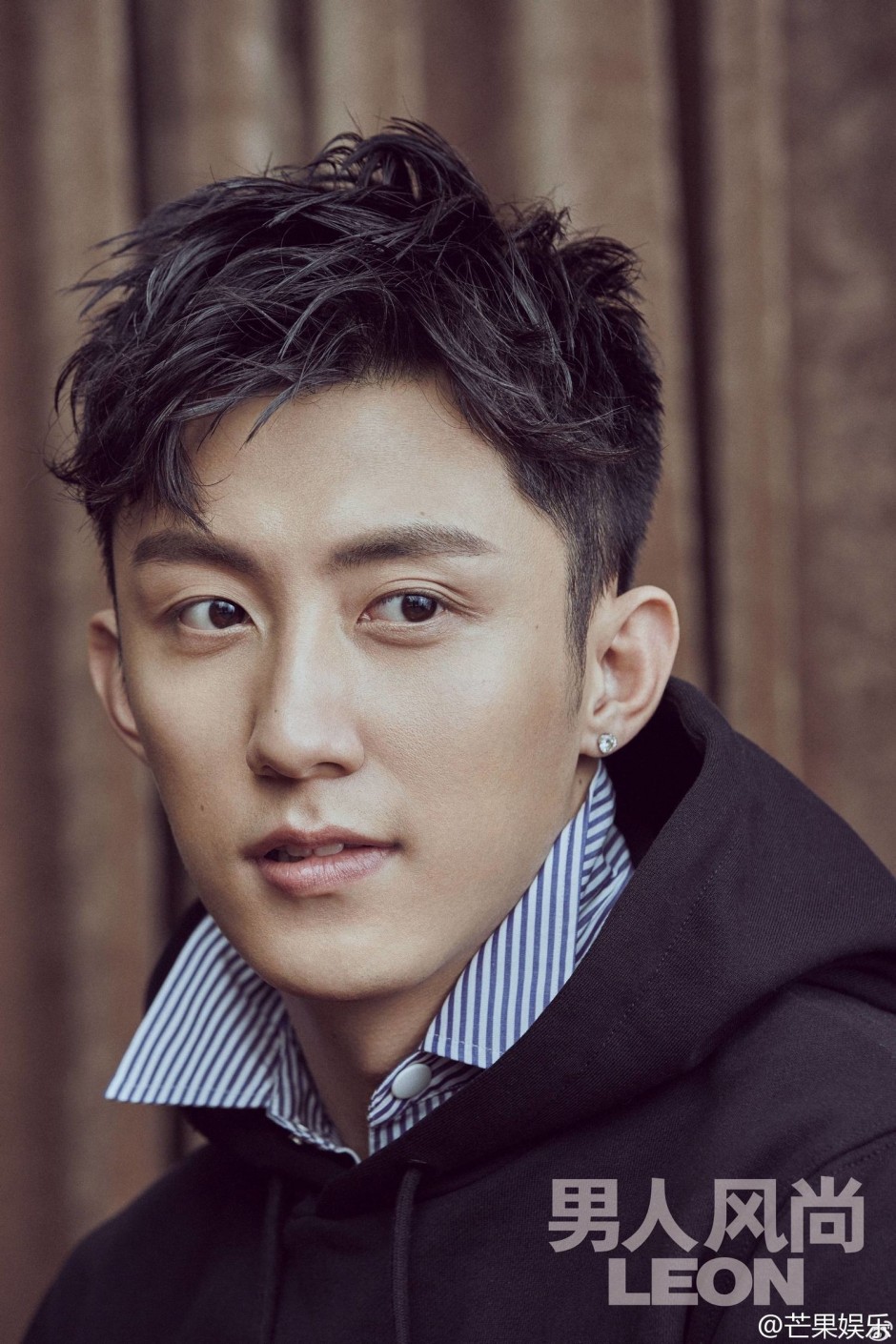 黃景瑜最新帥氣寫真公開 俊朗面孔彰顯男人風(fēng)尚