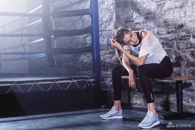 Gigi Hadid運動大片曝光 有腹肌的女孩最性感