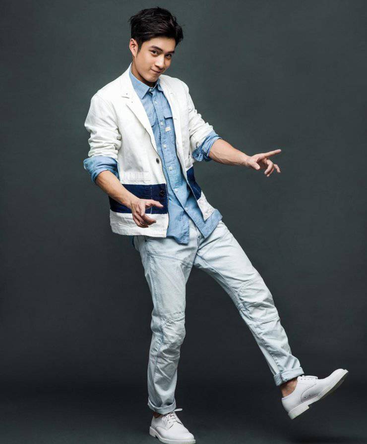 內(nèi)地小生韓東君陽光帥氣運(yùn)動型男寫真