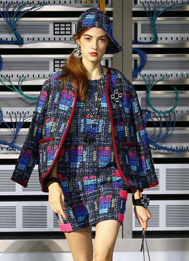 2017chanel春夏妝容系列 霓虹色彩玩轉(zhuǎn)潮流