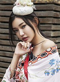 童菲時(shí)尚寫真大片曝光 風(fēng)格各異詮釋90后百變女神