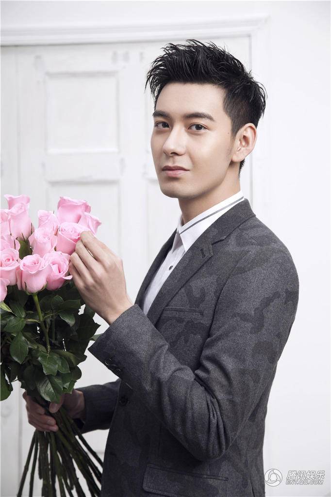 演員陳星旭寫真大片 寵溺眼神開啟情人節(jié)誘惑