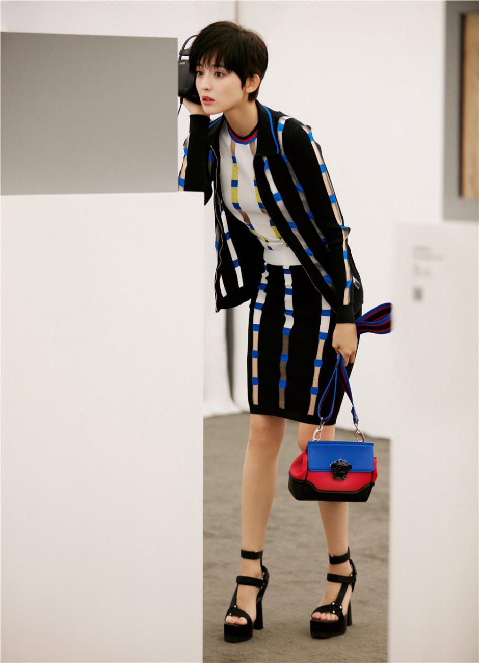 古力娜扎早春寫真大片 摩登風(fēng)范酷感十足