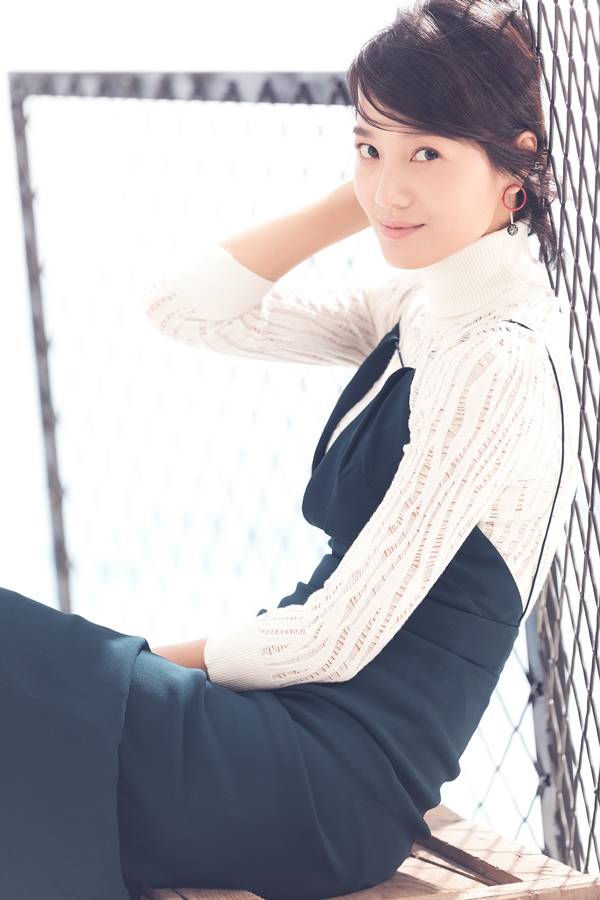 朱丹最新寫真大片曝光 盡顯慵懶隨性范兒