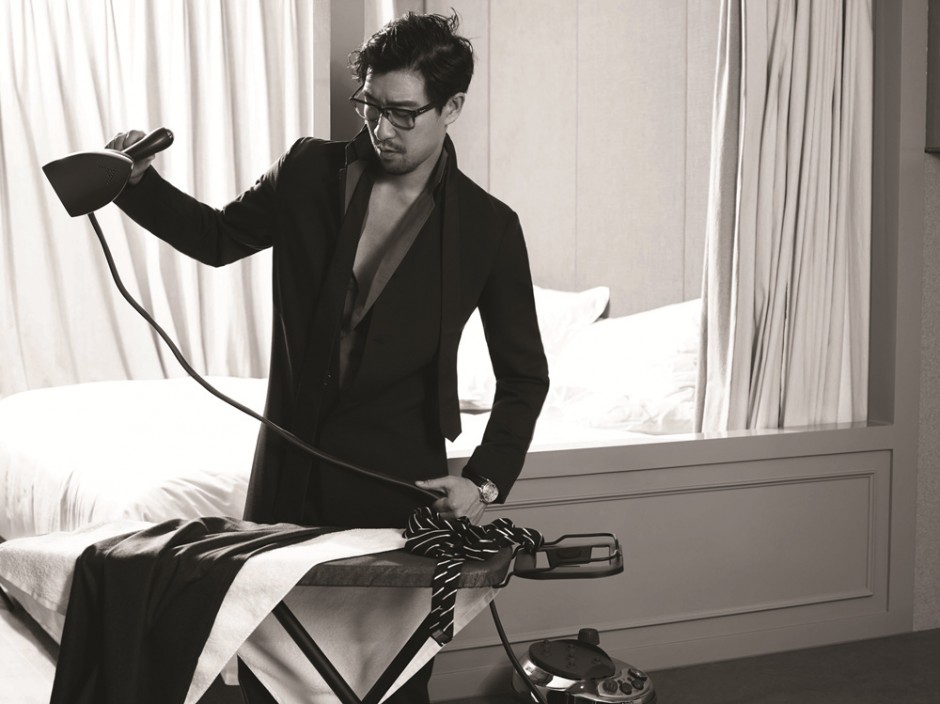 演員王千源最新時尚寫真大片 與貓咪共度情人節(jié)