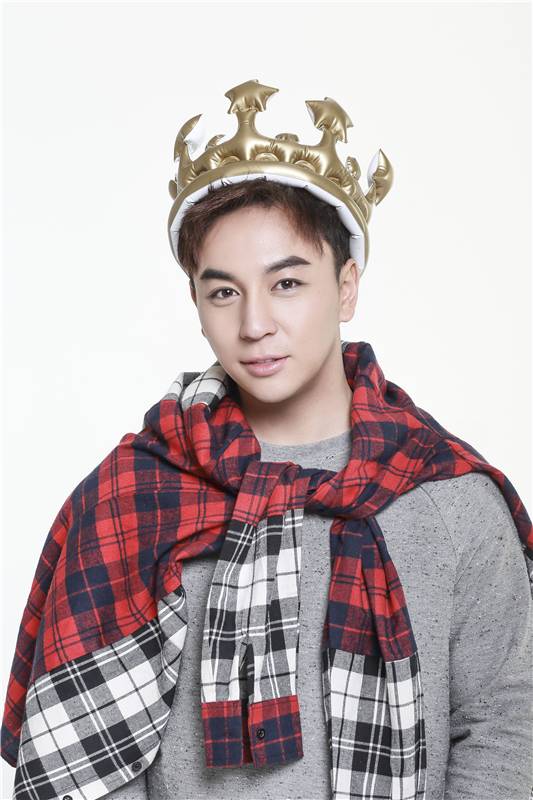 釋小龍新春最新寫真圖片 功夫小子長成陽光大男孩