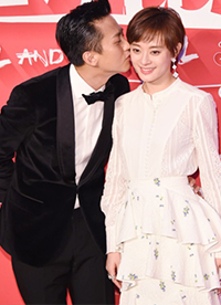 孫儷贊鄧超最帥 網(wǎng)友調侃賬號被盜了嗎