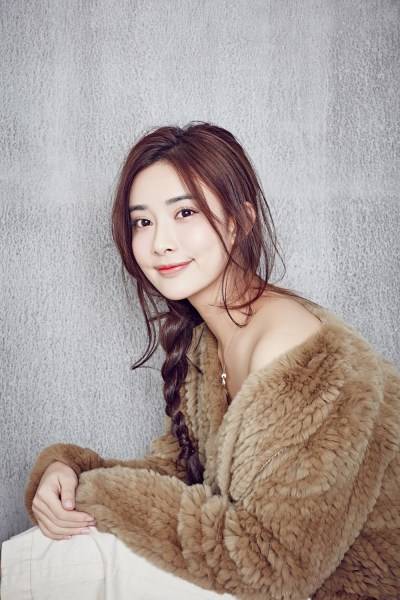 孟子義早春暖色系寫(xiě)真 活力演繹清新風(fēng)格